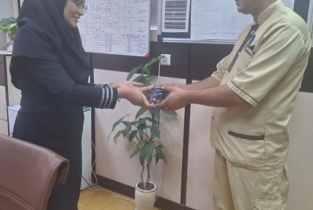  ﮔﺮﺍﻣﯿﺪﺍﺷﺖ ﻫﻔﺘﻪ ﻣﻠﯽ جوانی ﺟﻤﻌﯿﺖ 